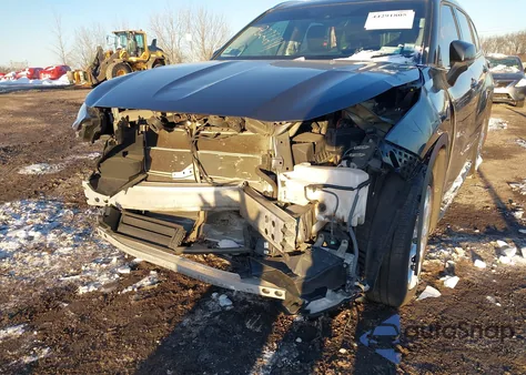 2023 Toyota Highlander Hybrid Limited z USA, uszkodzony, nr VIN 5TDXBRCH2PS120601